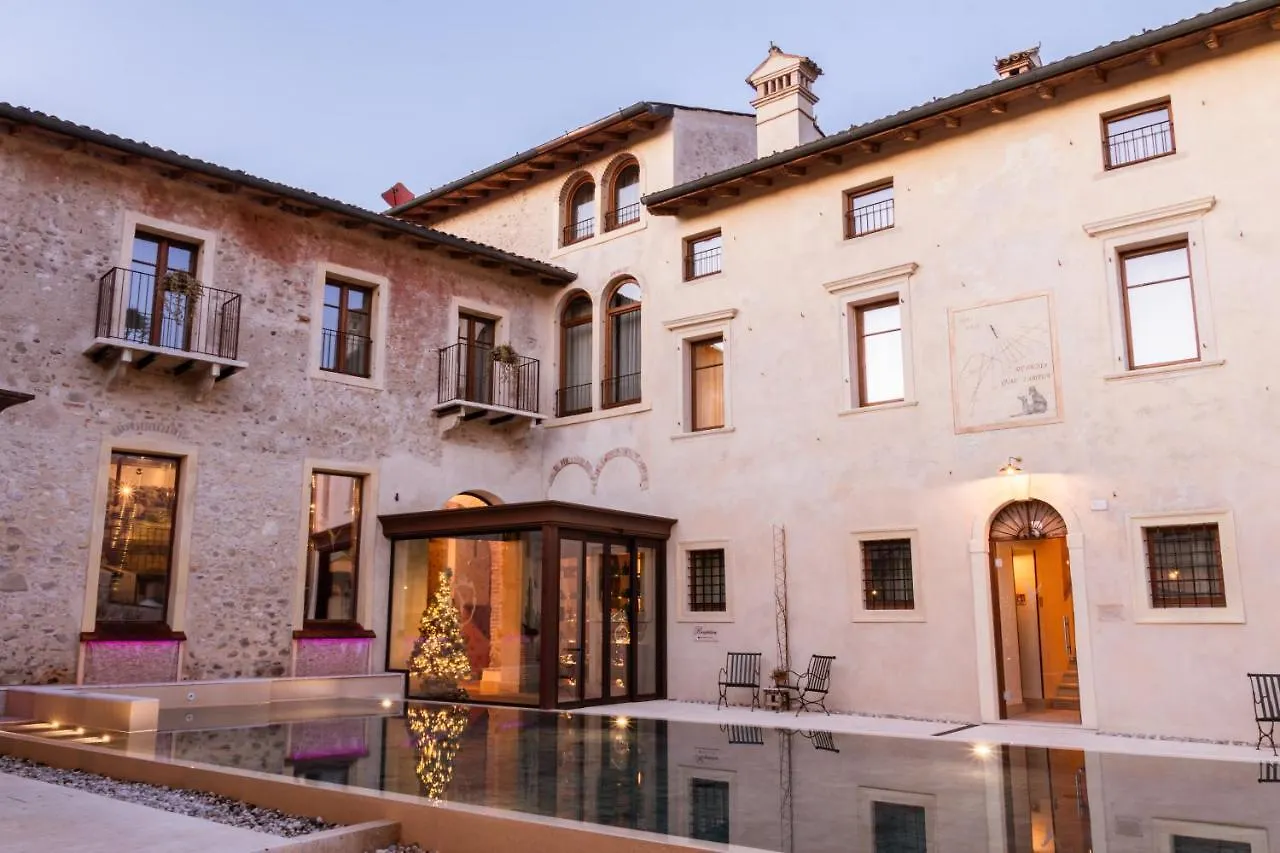 Corte Regia Relais & Spa Valeggio sul Mincio 4*,  Italy
