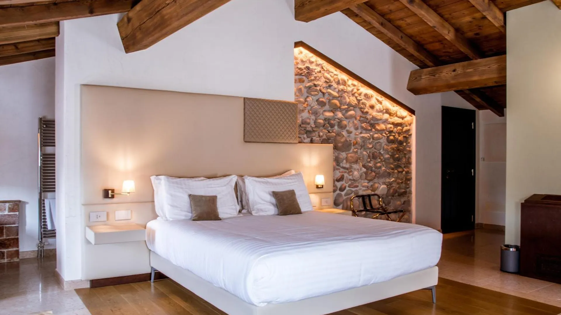 Corte Regia Relais & Spa Valeggio sul Mincio Hotel